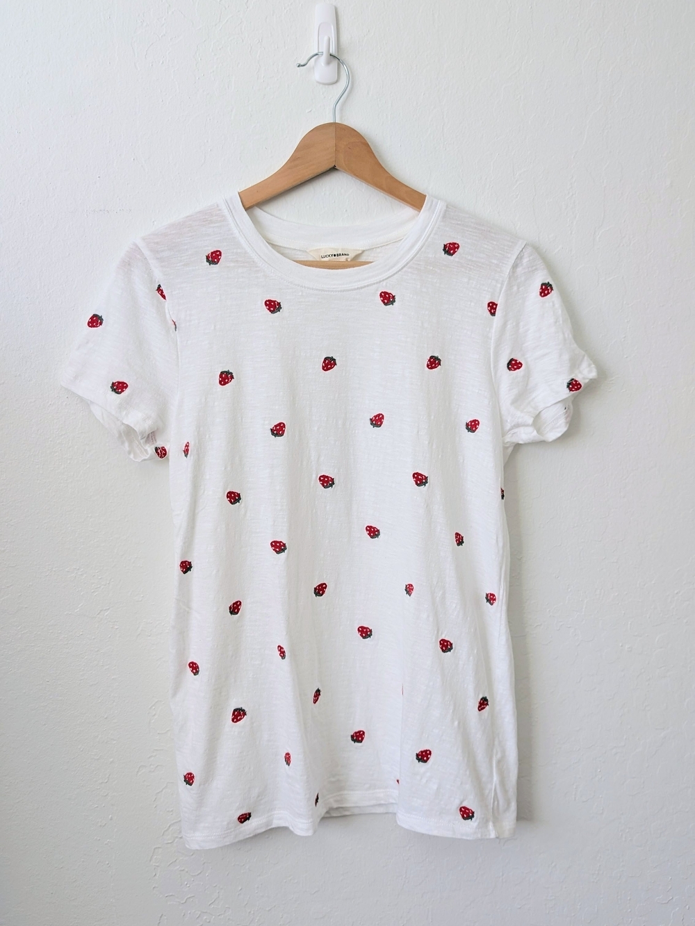 Lucky Brand White Tee with Strawberry Embroidery Size Medium 🍓